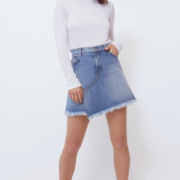 NEW BALDWIN Women Andie Asymmetric Frayed Raw Fringe Hem Denim Jean High Waist - Picture 2 of 4